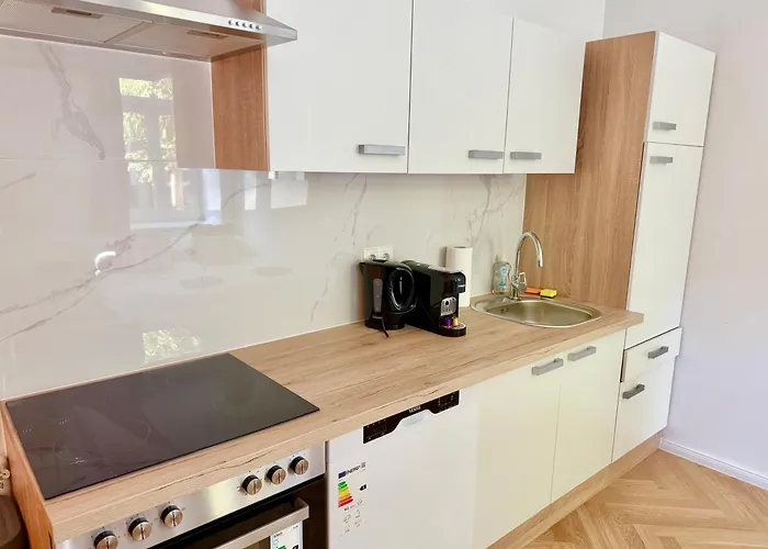شقة Modern Renovated Near Center *
